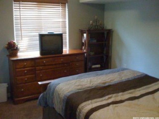 261 S 425 W, Providence, UT 84332 — photo 4
