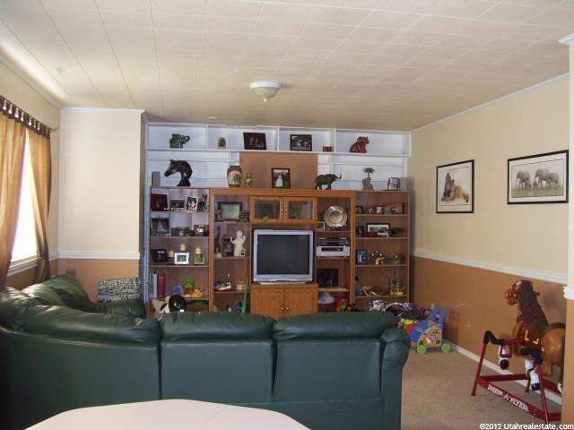 5364 S 4620 W, Kearns, UT 84118 — photo 11