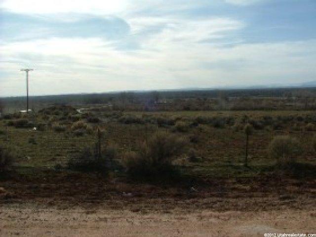 6243 N 8500 E, Lapoint, UT 84039 — photo 4