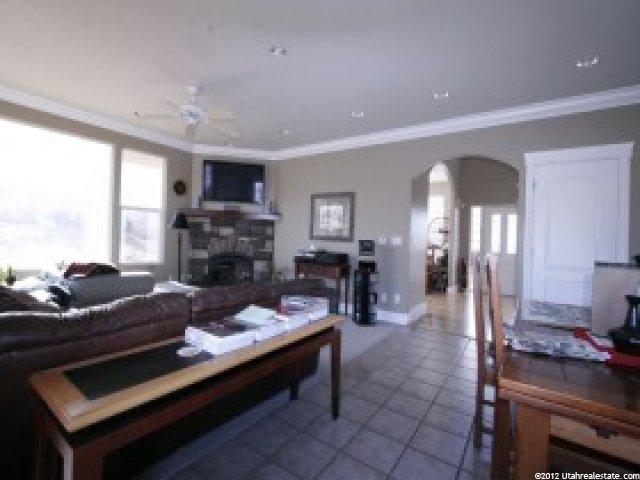 11387 S Gracey Ln, Sandy, UT 84092 — photo 3