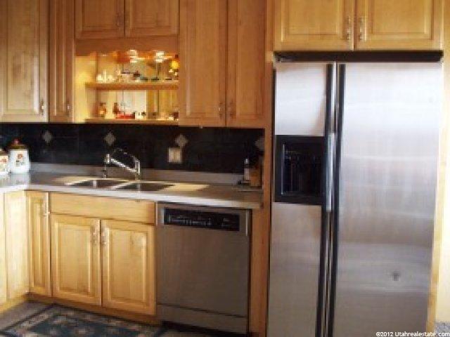 1245 Henderson Dr, Ogden, UT 84404 — photo 3