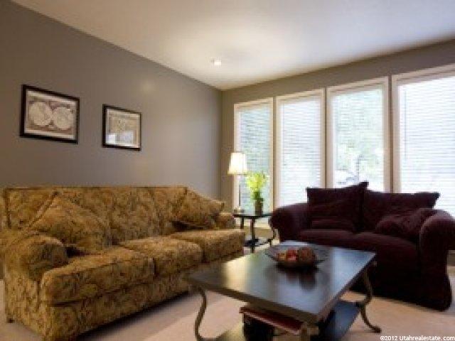 2958 S Windsor Ln, Bountiful, UT 84010 — photo 3