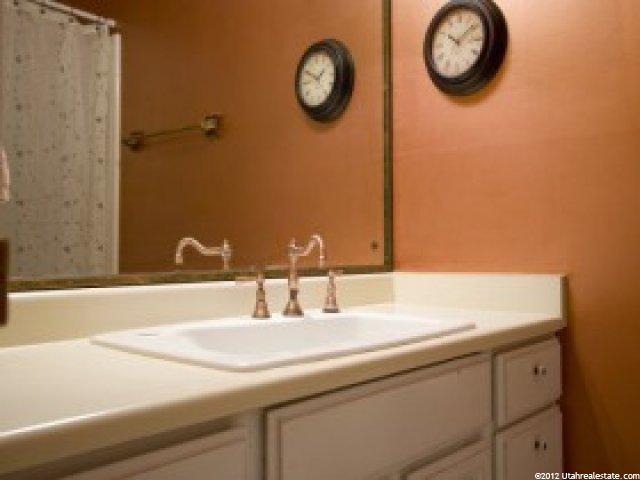 2958 S Windsor Ln, Bountiful, UT 84010 — photo 10