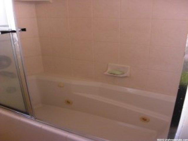 228 N 500 W, Clearfield, UT 84015 — photo 8