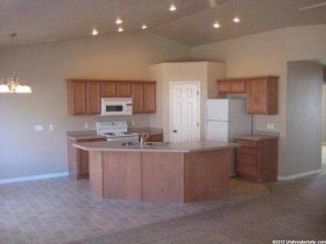 620 N 100 E, La Verkin, UT 84745 — photo 5