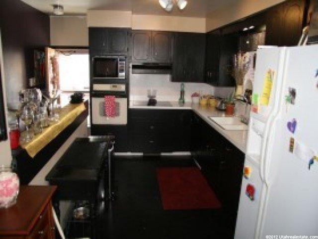 5979 S 570 E, Murray, UT 84107 — photo 8