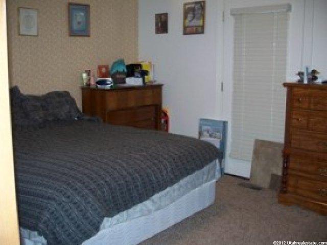 642 W 1130 N, Clinton, UT 84015 — photo 8