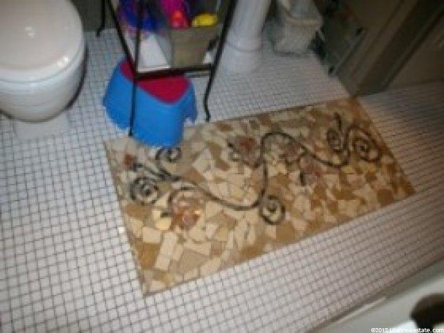 1927 N 450 W, Centerville, UT 84014 — photo 9