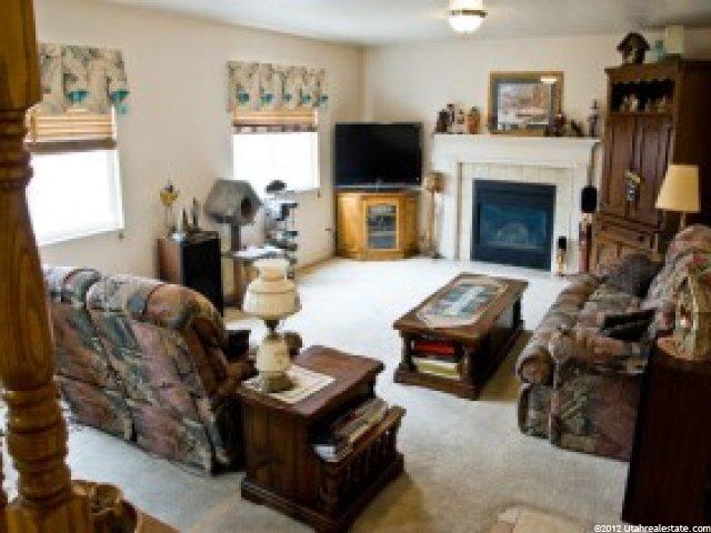 1598 W 1740 N, Clinton, UT 84015 — photo 4