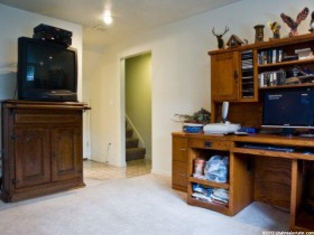 1598 W 1740 N, Clinton, UT 84015 — photo 8