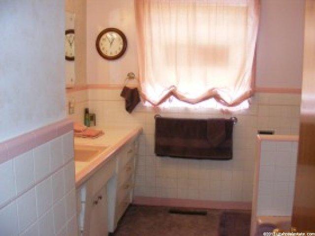 327 N State St, Preston, ID 83263 — photo 8