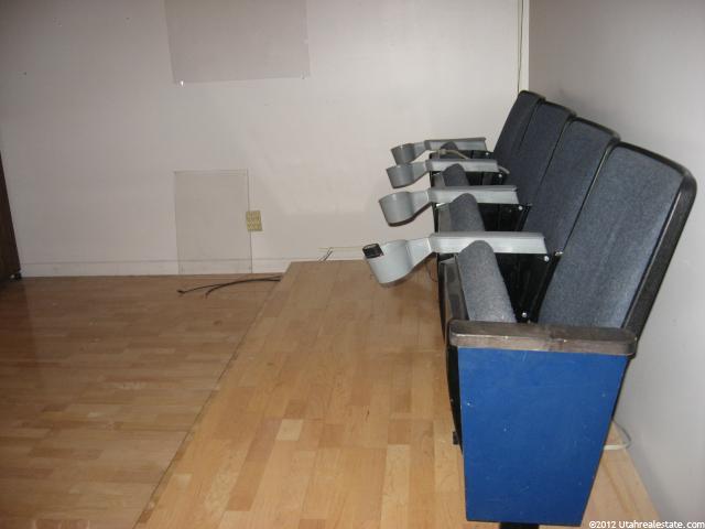 5102 S 1045 E, Salt Lake City, UT 84117 — photo 2