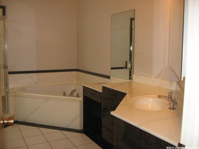 5102 S 1045 E, Salt Lake City, UT 84117 — photo 6