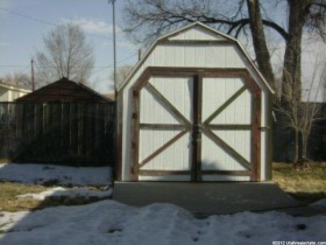 285 W Main, Myton, UT 84052 — photo 5