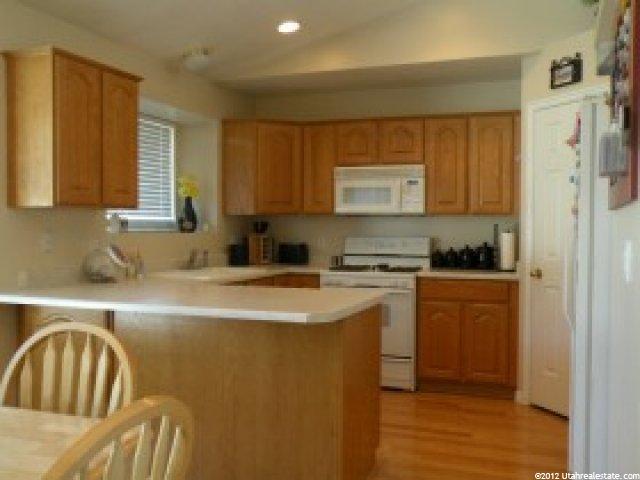 6453 Travis James Ln, Murray, UT 84107 — photo 2