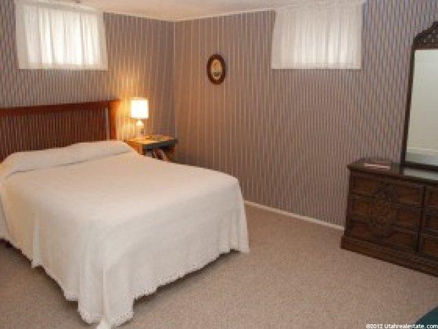 4634 S Holly Ln, Holladay, UT 84117 — photo 8