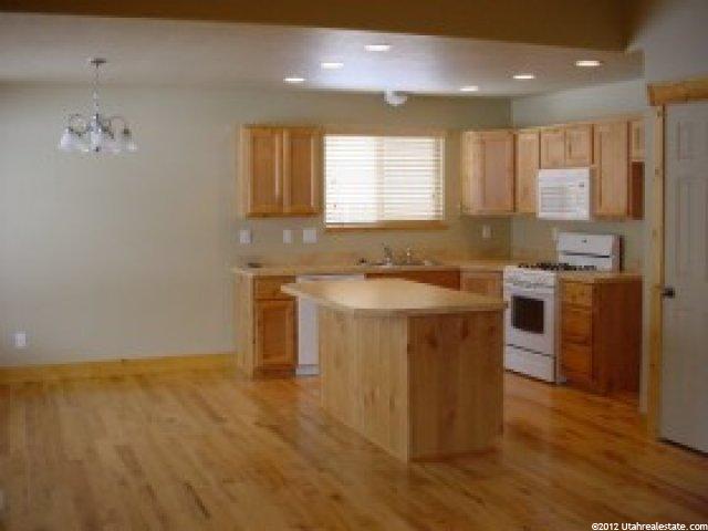4734 E 3900 N, Eden, UT 84310 — photo 2