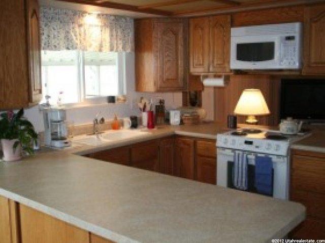 1745 E Sego Lily Dr, Sandy, UT 84092 — photo 2