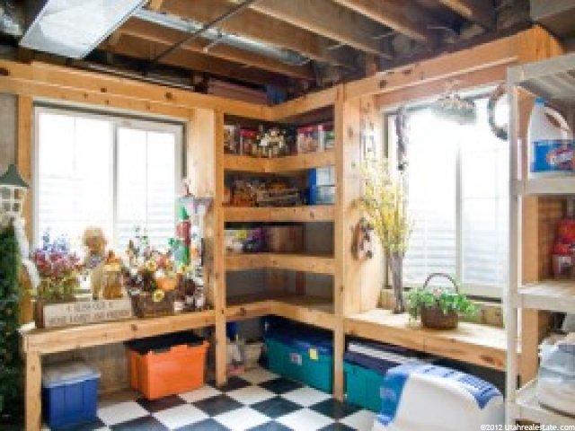 8917 Greenwich Ln, Sandy, UT 84093 — photo 12