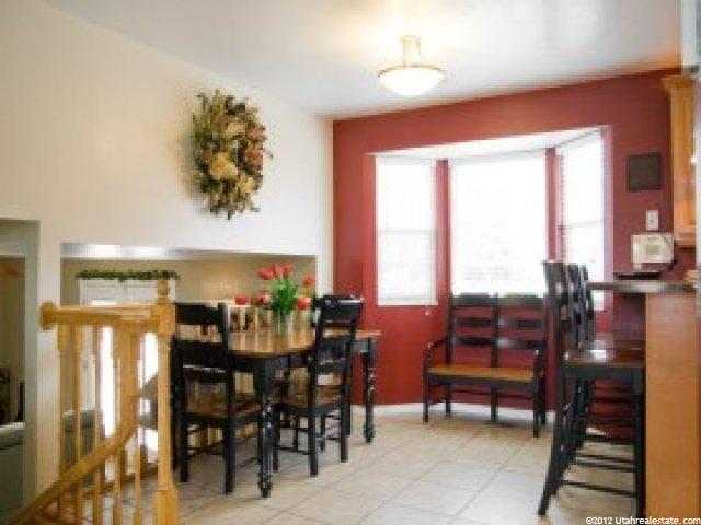 8917 Greenwich Ln, Sandy, UT 84093 — photo 5