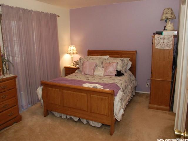 544 E Cobblestone Ln S, Midvale, UT 84047 — photo 4