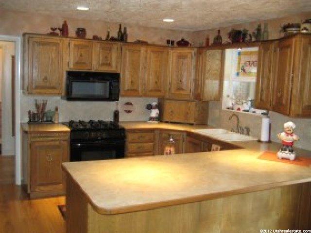 782 W 4050 N, Pleasant View, UT 84414 — photo 4