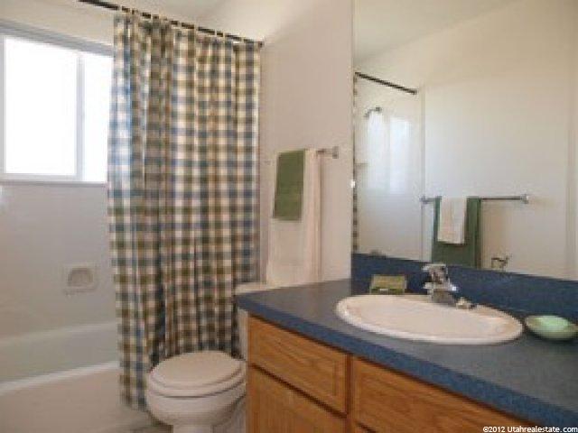 3990 W 5000 S, Roy, UT 84067 — photo 9