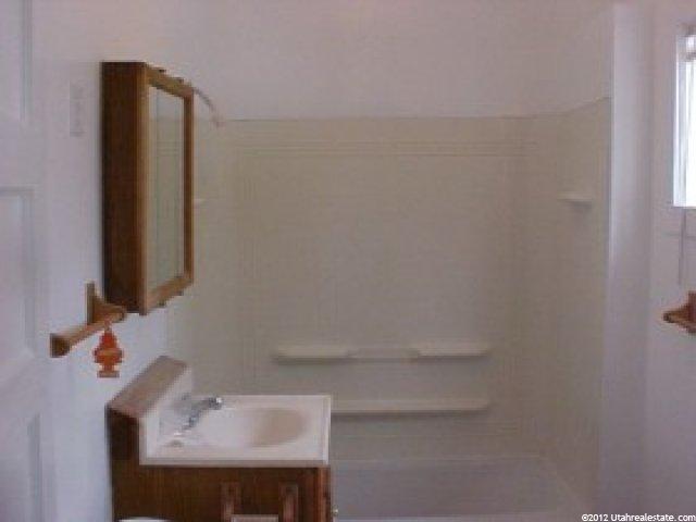 4860 S 2500 W, Roy, UT 84067 — photo 9