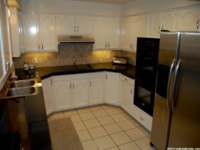 835 Edgewood Dr, South Ogden, UT 84403 — photo 2