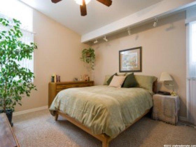 959 E 800 S, Bountiful, UT 84010 — photo 7