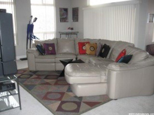 1001 E Canyon Creek Dr S, Bountiful, UT 84010 — photo 3