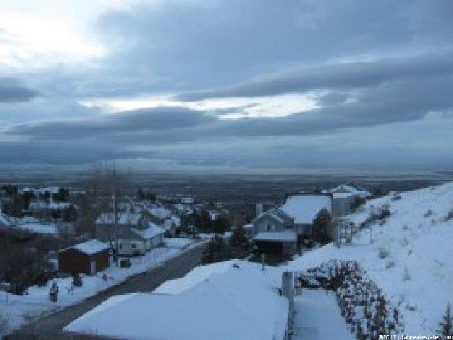 1001 E Canyon Creek Dr S, Bountiful, UT 84010 — photo 8