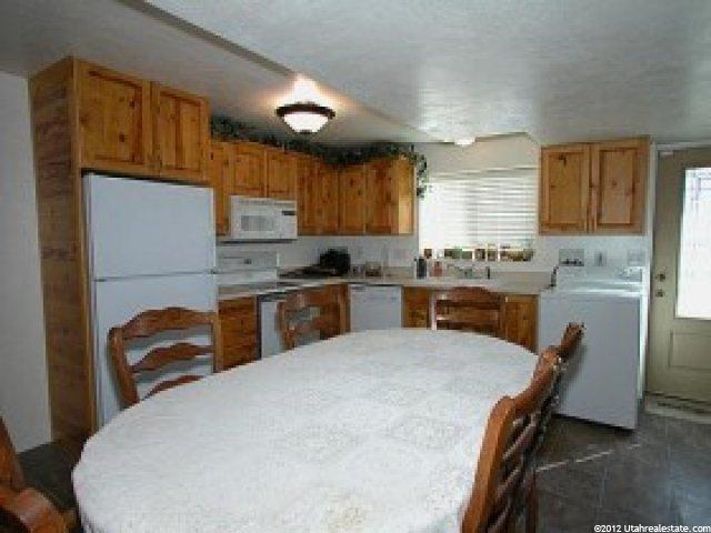 321 E 3575 N, North Ogden, UT 84414 — photo 4