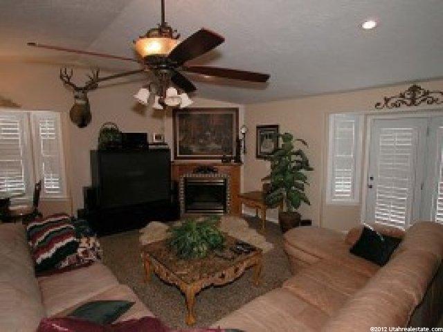 321 E 3575 N, North Ogden, UT 84414 — photo 5