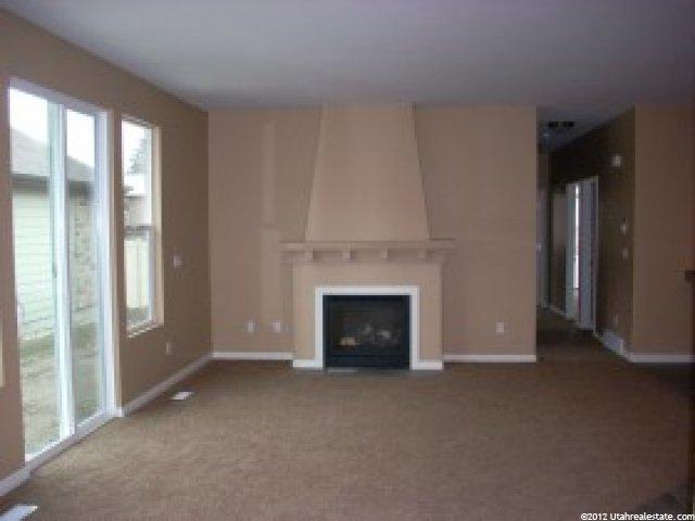 61 W 650 N, Centerville, UT 84014 — photo 2