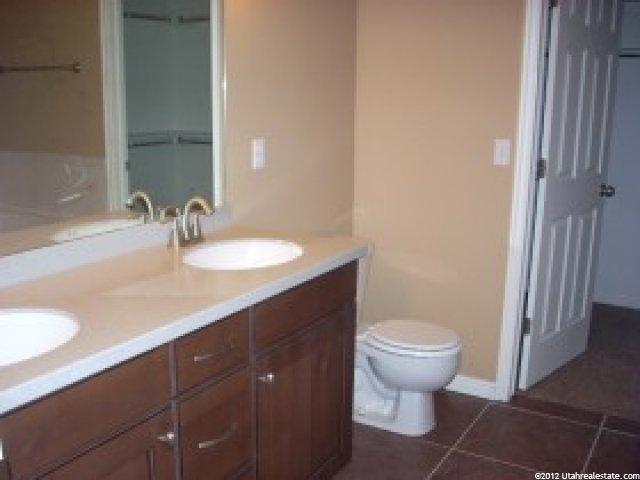61 W 650 N, Centerville, UT 84014 — photo 4