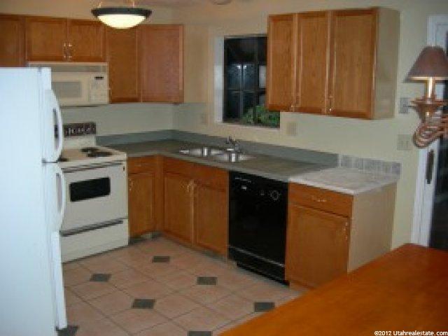 1026 S Gramercy Ave E, Ogden, UT 84404 — photo 2