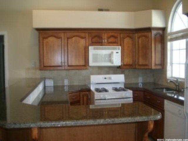 654 N Dusk Dr, St. George, UT 84770 — photo 4