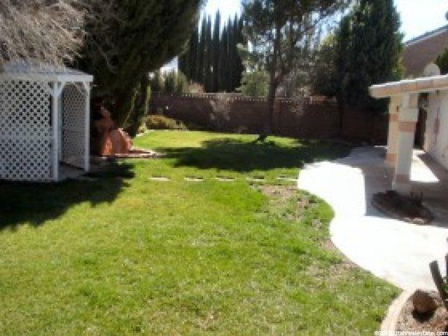 654 N Dusk Dr, St. George, UT 84770 — photo 6