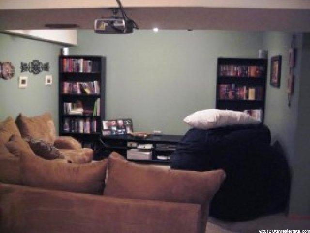 634 E Clearwater Dr, Layton, UT 84041 — photo 6