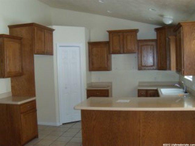 2956 W 3500 N, Farr West, UT 84404 — photo 4