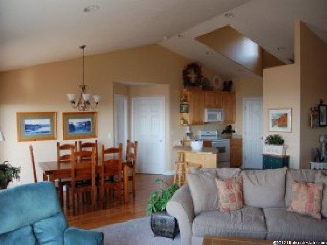 429 E Brewster Dr S, Draper, UT 84020 — photo 3