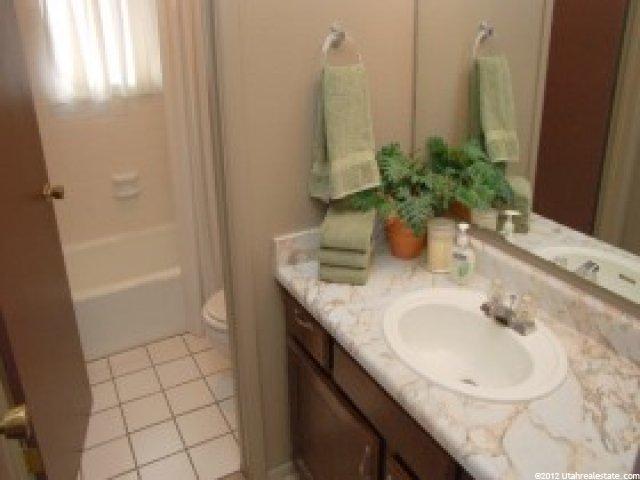 361 E Pepperidge Dr, Midvale, UT 84047 — photo 11