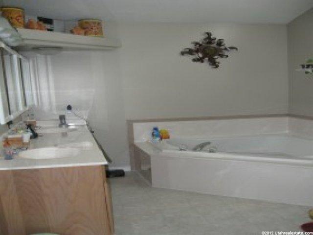 1731 N 900 E, North Ogden, UT 84414 — photo 8