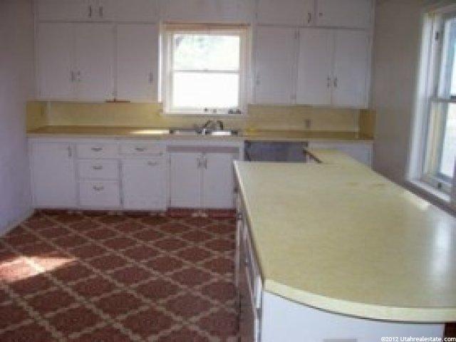 35 W 40 S, Leamington, UT 84638 — photo 2