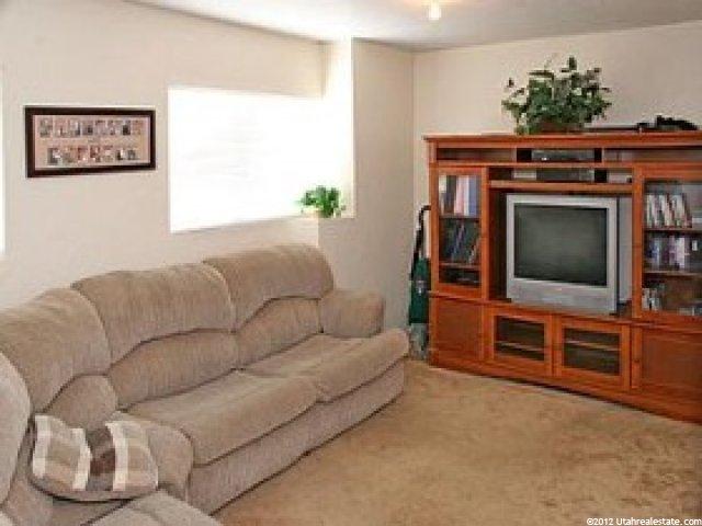 65 W 600 S, Santaquin, UT 84655 — photo 10