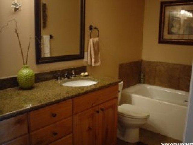 126 Bamberger Way, Centerville, UT 84014 — photo 8