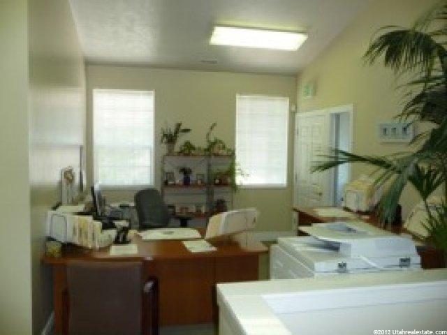 9561 S 700 E, Sandy, UT 84070 — photo 3