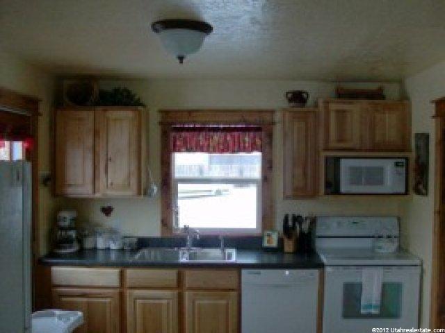 192 N Larsen Dr, Franklin County, ID 83263 — photo 3