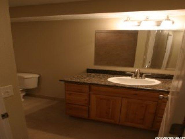 146 E 100 S #4, Bountiful, UT 84010 — photo 3